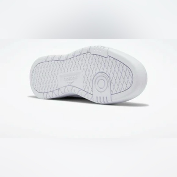 NIB Reebok Club c Double Revenge White/Pink Size 7 - Picture 5 of 5